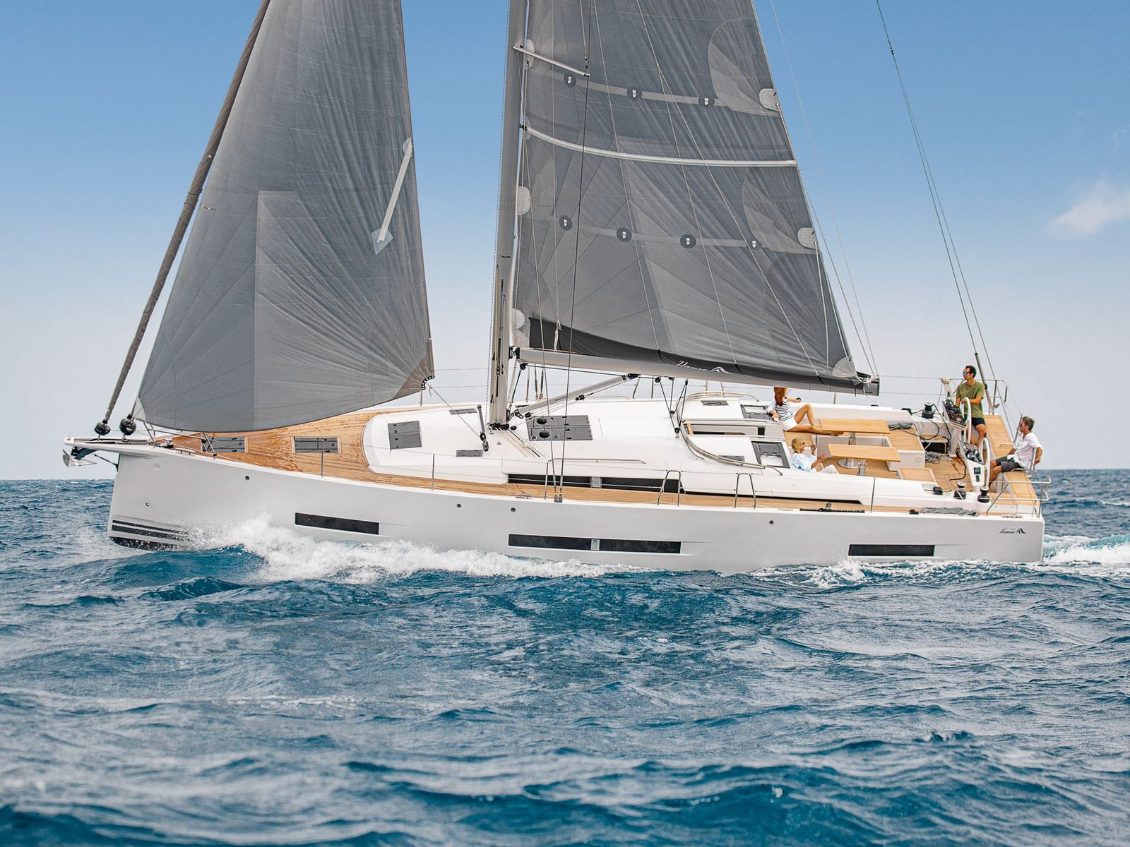 Hanse 510: большая парусная яхта для небольшой команды Hanse 510
