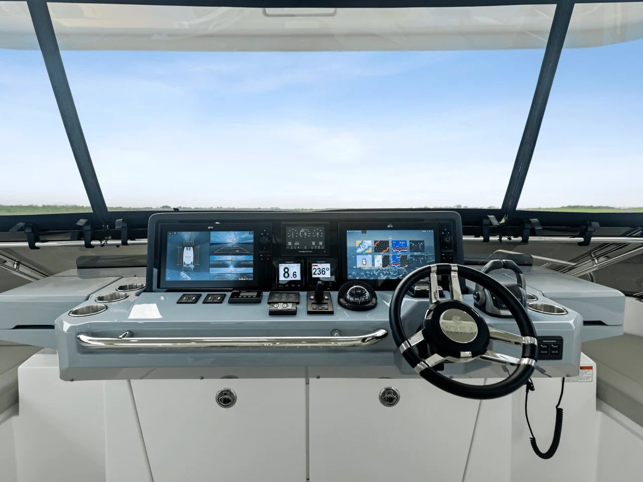 Aquila 50 Yacht