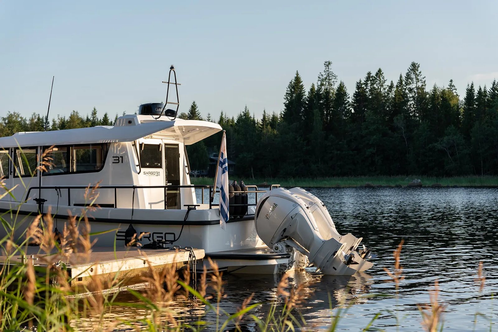 SARGO 31 Outboard