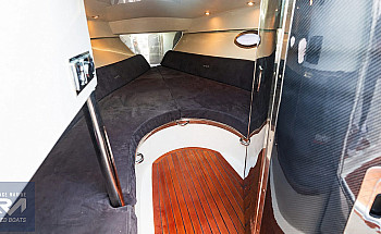 14-cabin-entry