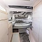 axopar-45-xc-cross-cabin-g15-cabin-passage