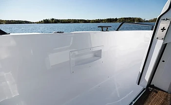 axopar-37-spyder-a07-editorial-photo-src032