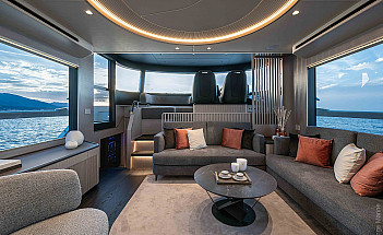 04-gallery-interno-salon-02-yacht-navetta66