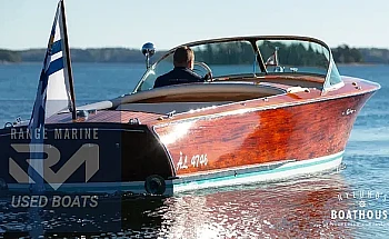 03-exterior-stern-quarter