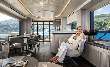 04-gallery-interno-salon-03-yacht-navetta66