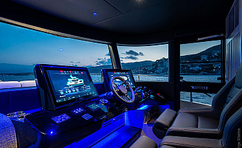 04-gallery-interno-salon-04-yacht-navetta66