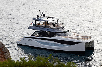 Prestige: Prestige M7 на якоре