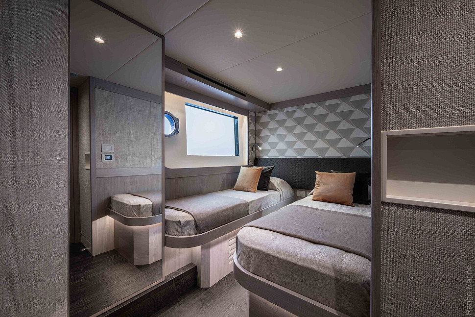 Absolute Navetta 66 — Твин-каюта