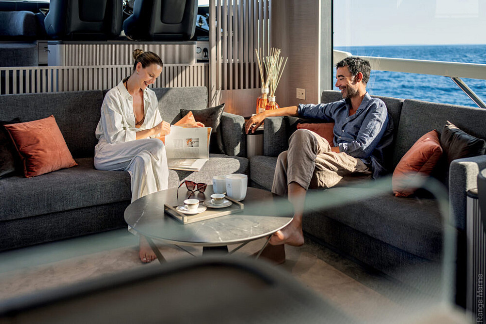 Absolute Navetta 66 — Детали интерьера