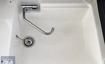 11-sink-detail