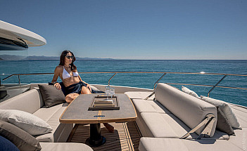 03-gallery-esterni-yacht-navetta58-11-1000x667