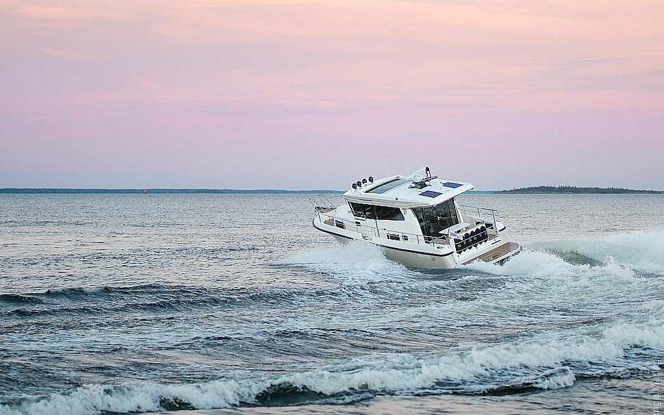 Опции Nord Star 36+: из чего складывается готовая конфигурация «Дальний Восток» и что можно отложить Nord Star 36 на волне в открытом море