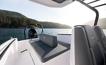 axopar-22-t-top-g06-aft-seating