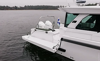axopar-38-xc-cross-cabin-g08-aft-terrace
