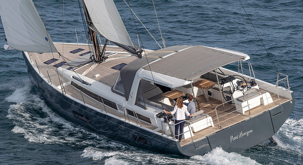 Oceanis Yacht 60: как оценить переход в 60-футовый парусный класс BENETEAU Oceanis Yacht 60: палуба и интерьер