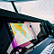 Axopar 38 XC Cross Cabin - два монитора на посту управления