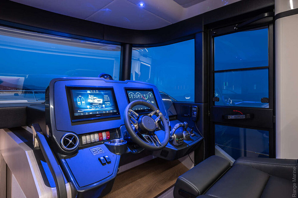 Absolute Navetta 50 — Детали интерьера