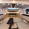 Axopar 38 XC Cross Cabin - выдвижной столик в носовой каюте