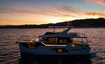 03-gallery-esterni-yacht-navetta58-18-1000x667