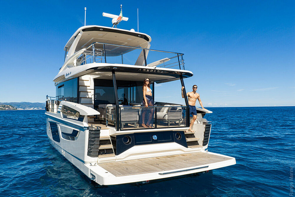 Absolute Navetta 58 — Экстерьер