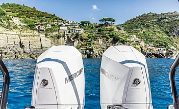 axopar-37-spyder-g05-outboard-engines