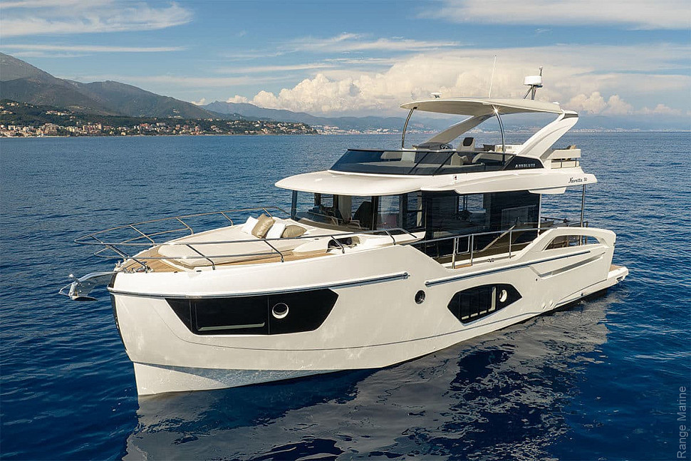 Absolute Navetta 50 — Экстерьер