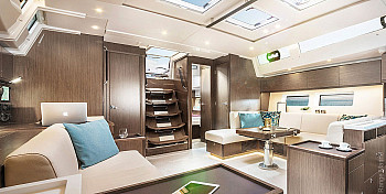 Bavaria C-LINE: Bavaria C57: салон