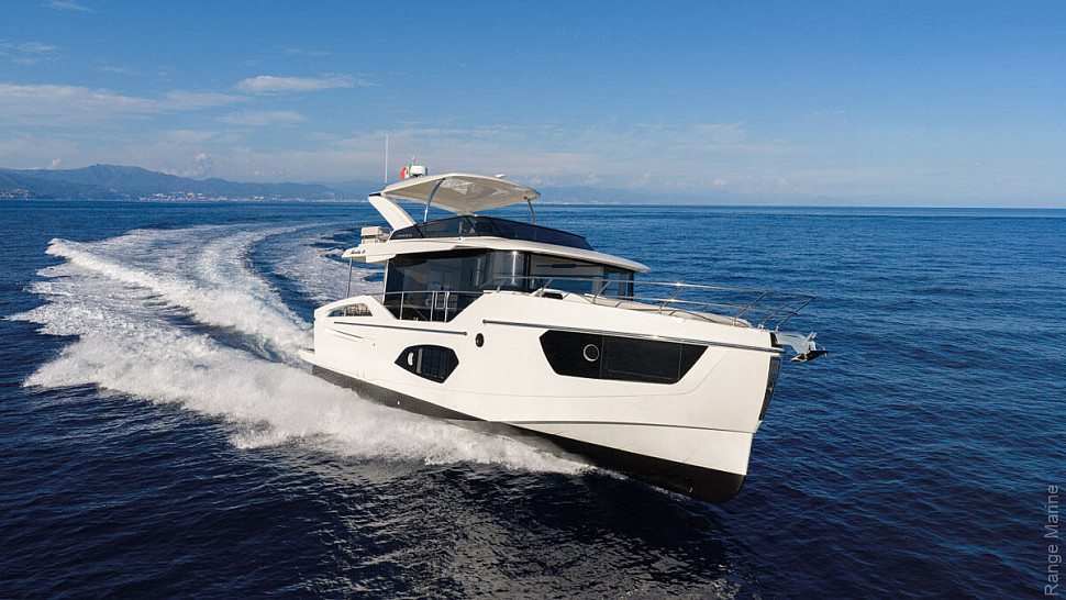 Absolute Navetta 50 — Экстерьер