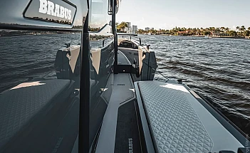 BRABUS Shadow 1500 XC Cross Cabin Phantom Grey Signature Edition_web (26)-1170x780