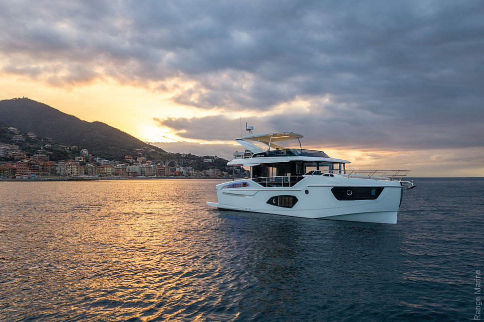 Absolute Navetta 50 — Экстерьер
