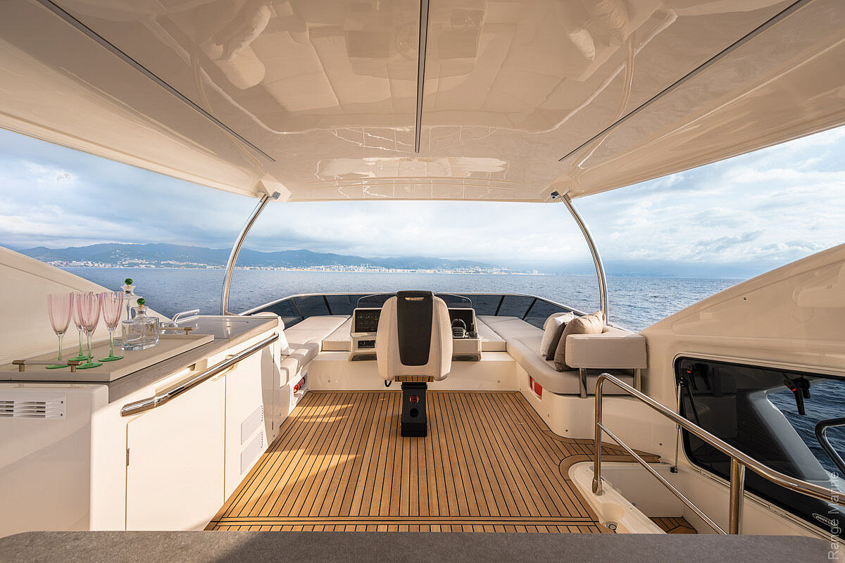 03-gallery-esterni-yacht-navetta50-13