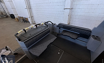 07-aft-cockpit