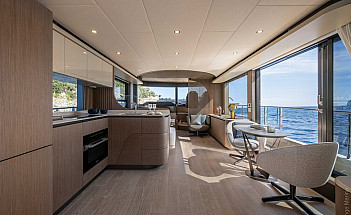 07-gallery-interni-yacht-navetta58-01-1000x667