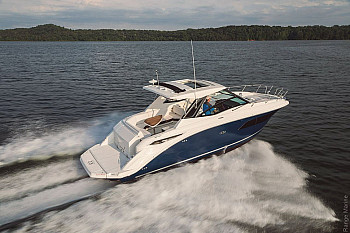 Sea Ray: Sundancer 320 на ходу