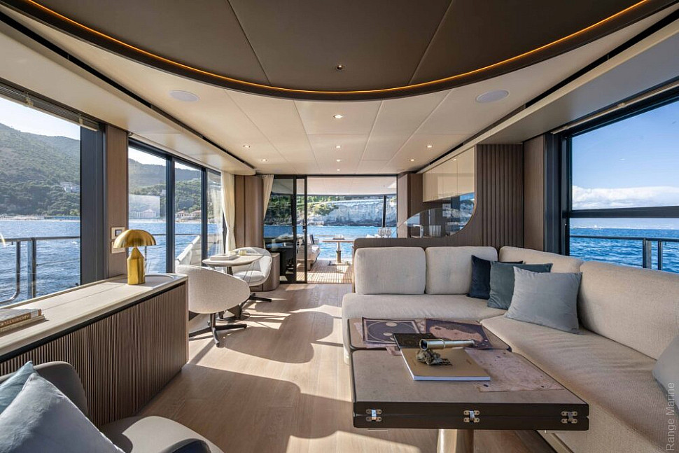 Absolute Navetta 58 — Детали интерьера