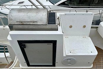 Nord Star 40 Patrol, гриль на флайбридже Nord Star 40 Patrol: Nord Star 40 Patrol, гриль на флайбридже