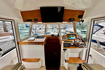 Nord Star 40 Patrol, рубка и пост управления Nord Star 40 Patrol: Nord Star 40 Patrol, рубка и пост управления