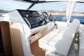 Grandezza: Grandezza 34 Outboard и 34 OC, фото 12