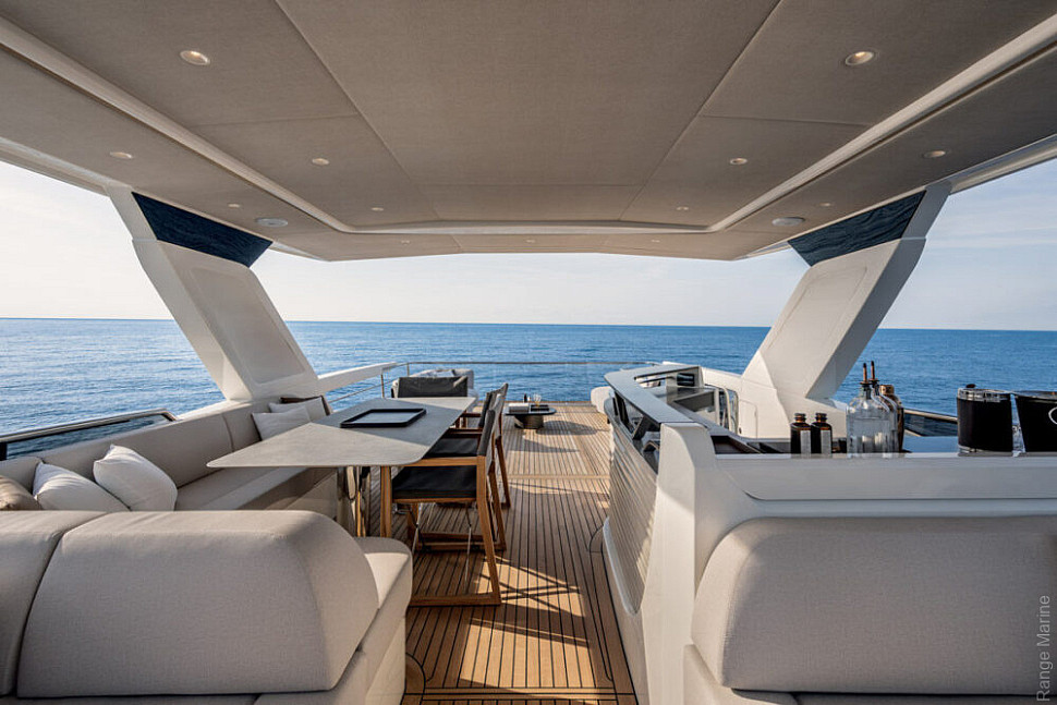 Absolute Navetta 66 — Экстерьер