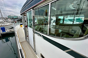 Nord Star 40 Patrol, борт и проход к носу Nord Star 40 Patrol: Nord Star 40 Patrol, борт и проход к носу