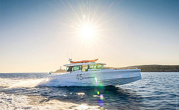 45-XC-CROSS-CABIN_1