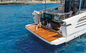 03-gallery-esterni-yacht-navetta66-12-1000x667