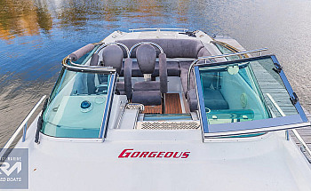 04-bow-seating