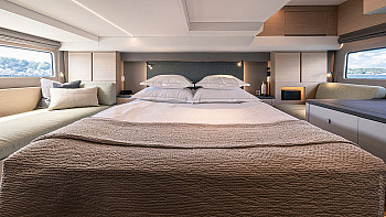 Nimbus 495 Flybridge: каюта владельца Nimbus: Nimbus 495 Flybridge: каюта владельца