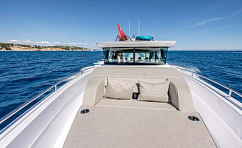 45-XC-CROSS-CABIN_7