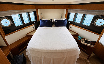 Absolute Navetta 48