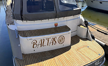 03-exterior-stern