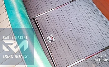 15-floor-hatch-detail