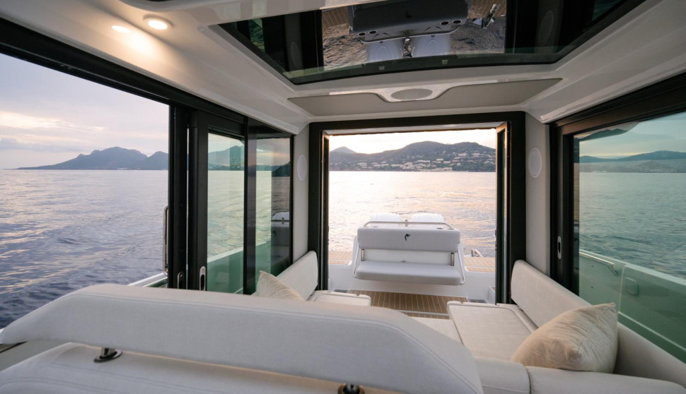 НОВИНКА 2026 — новый флагман Yamarin Aura Cabin. — фото 8