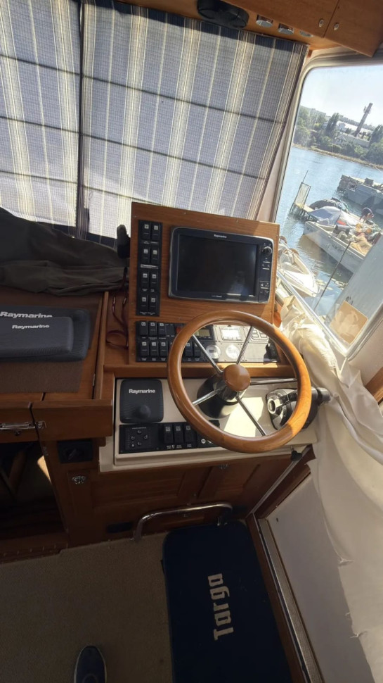 Targa 37+ 2014 с Volvo Penta D6-330 — фото 9